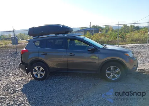 2015 Toyota Rav4 Xle из США, поврежденный, VIN JTMRFREV9FD152892